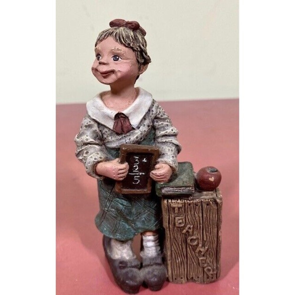 Vintage 90s Sarah's Attic Limited Edition Annie the Teacher #430/6000